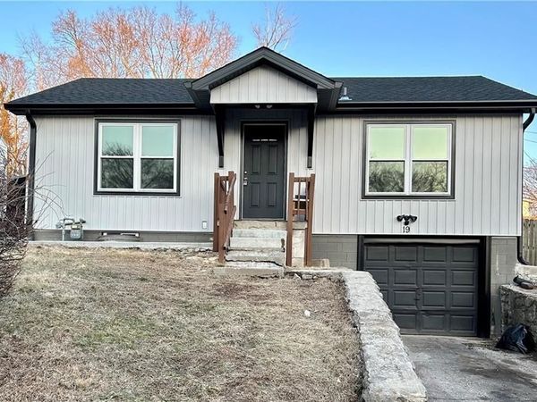 19 S 12th Street, Kansas City, KS 66102