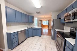 2054 Willowdale Court photo 4
