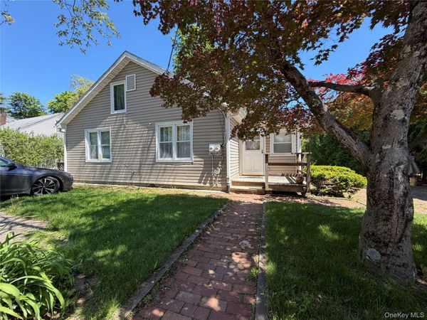 20 Melnick Place, Lake Peekskill, NY 10537