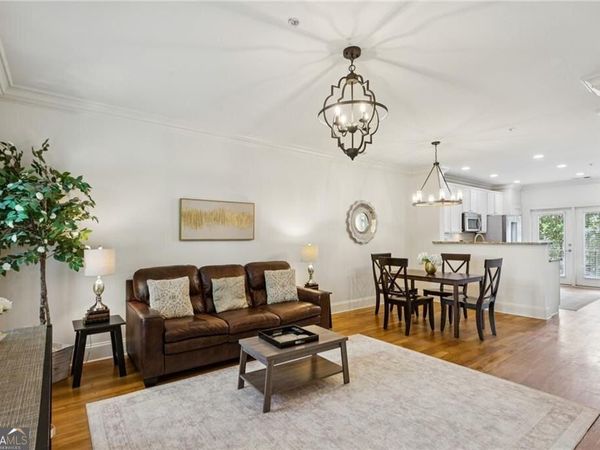 291 Le Gran Bend, Atlanta, GA 30328