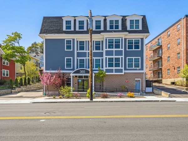 365 Newport Ave, Unit 303, Quincy, MA 02170