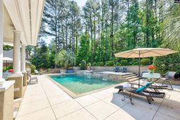 171 Windsor Park Drive  photo 4