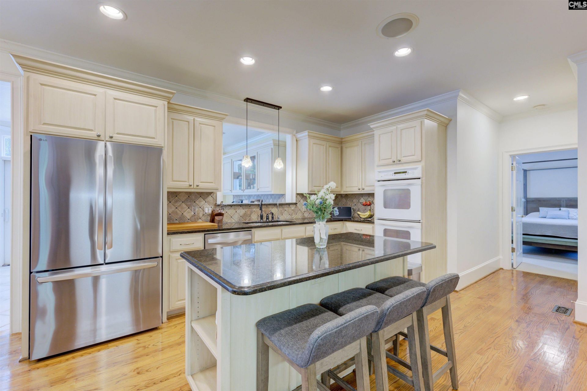 171 Windsor Park Drive  Photo 8