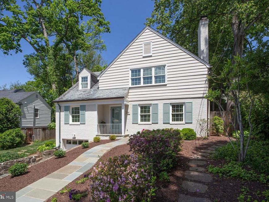 5603 Wood Way, Bethesda, MD 20816 Main Photo