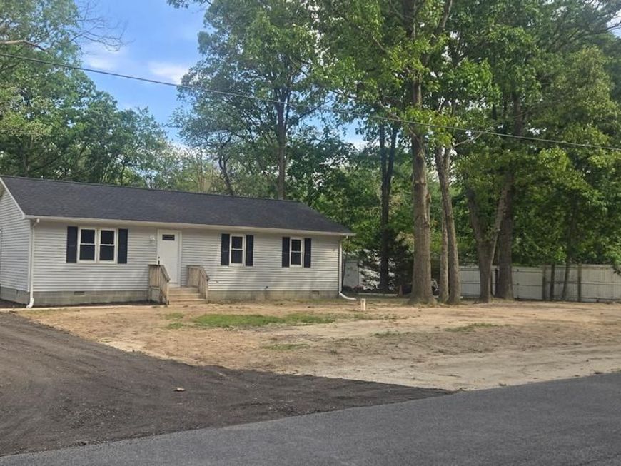 626 Cloverfield Lane, Harrington, DE 19952 Main Photo