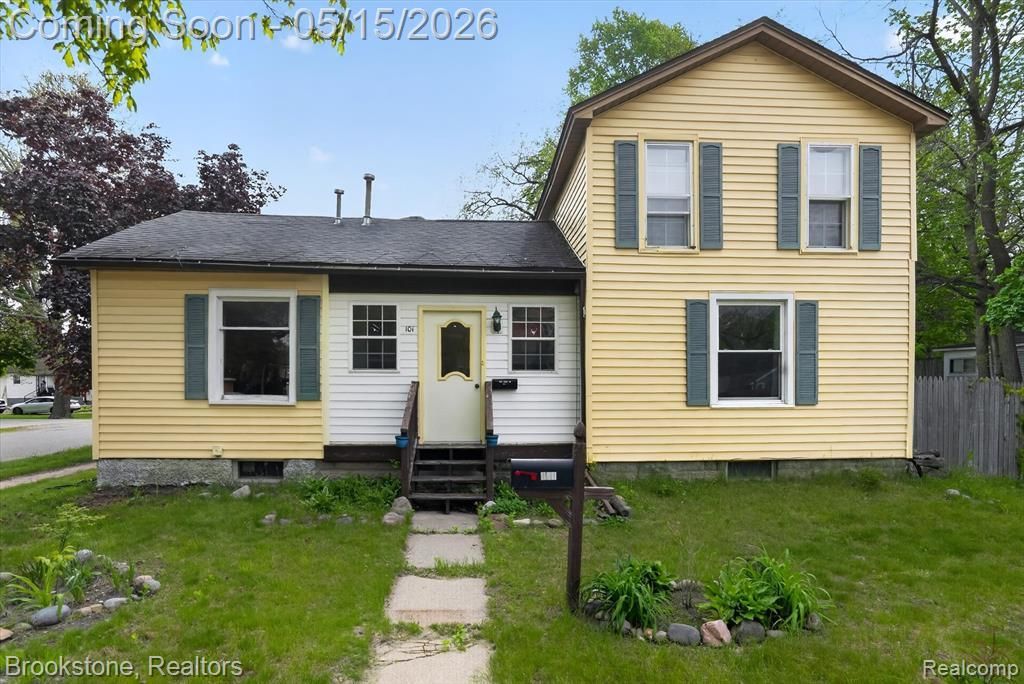 101 S East Street, Eaton Rapids, MI 48827 Main Photo
