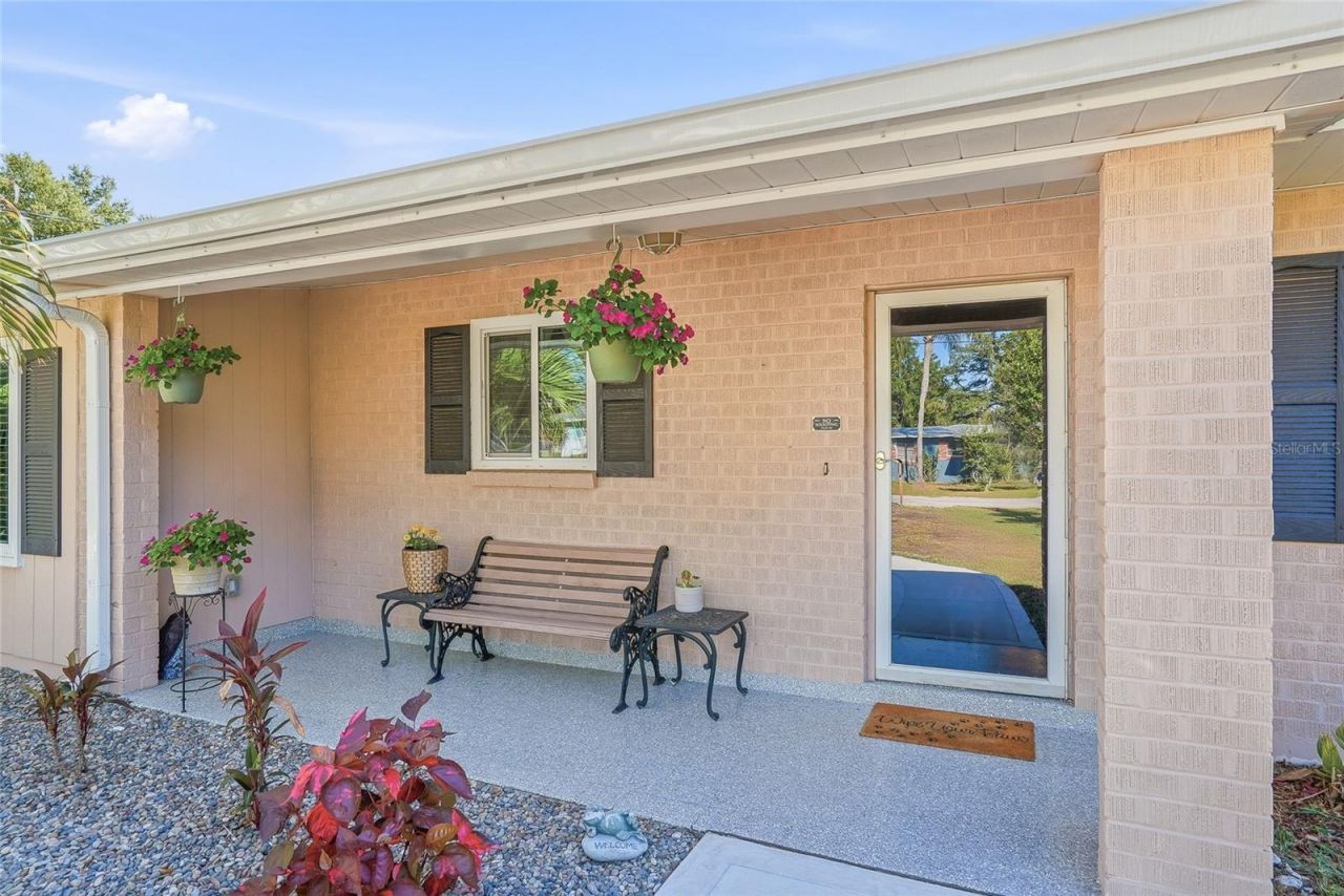 12109 Forest Hills Drive, Tampa, FL 33612 Photo