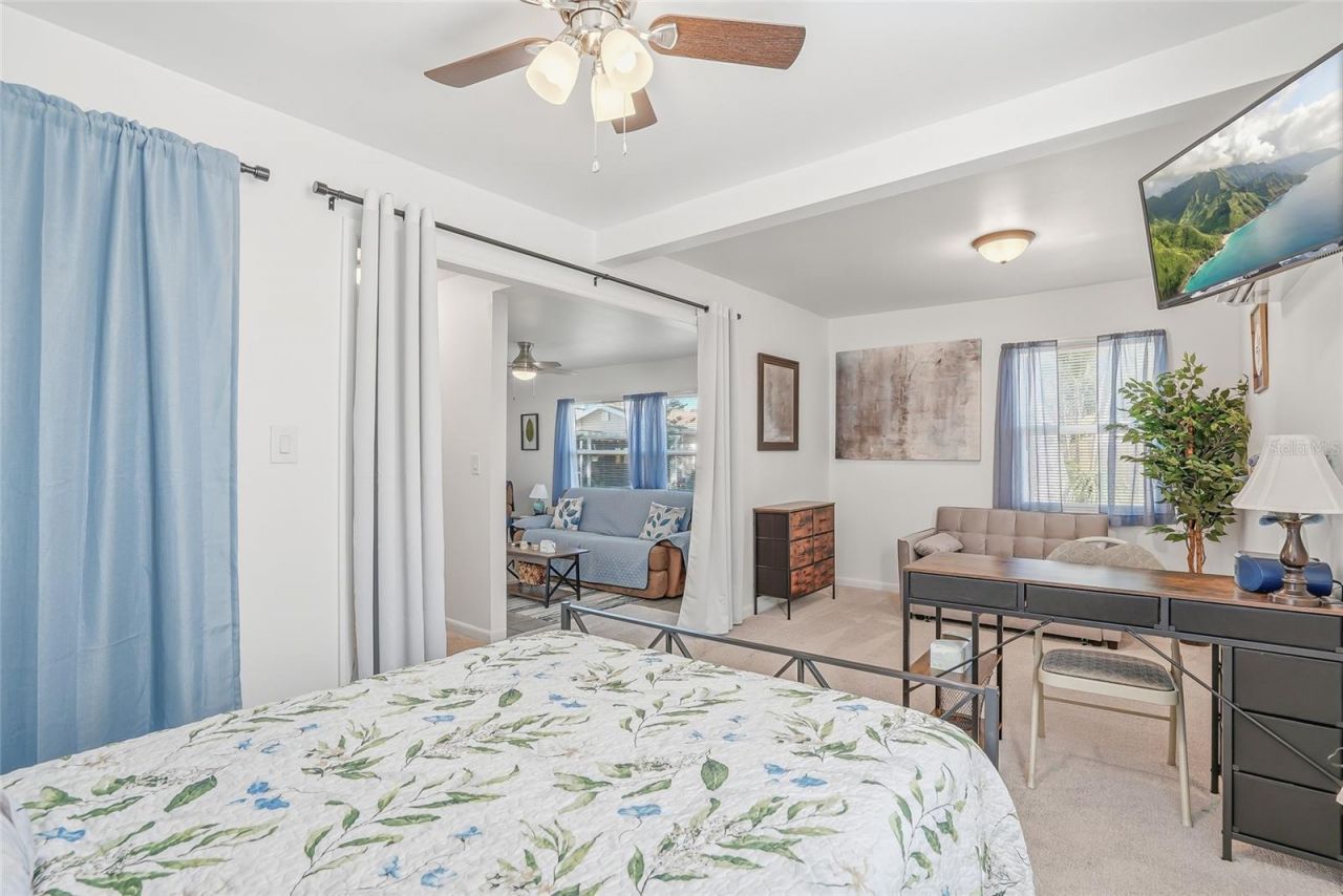 12109 Forest Hills Drive, Tampa, FL 33612 Photo