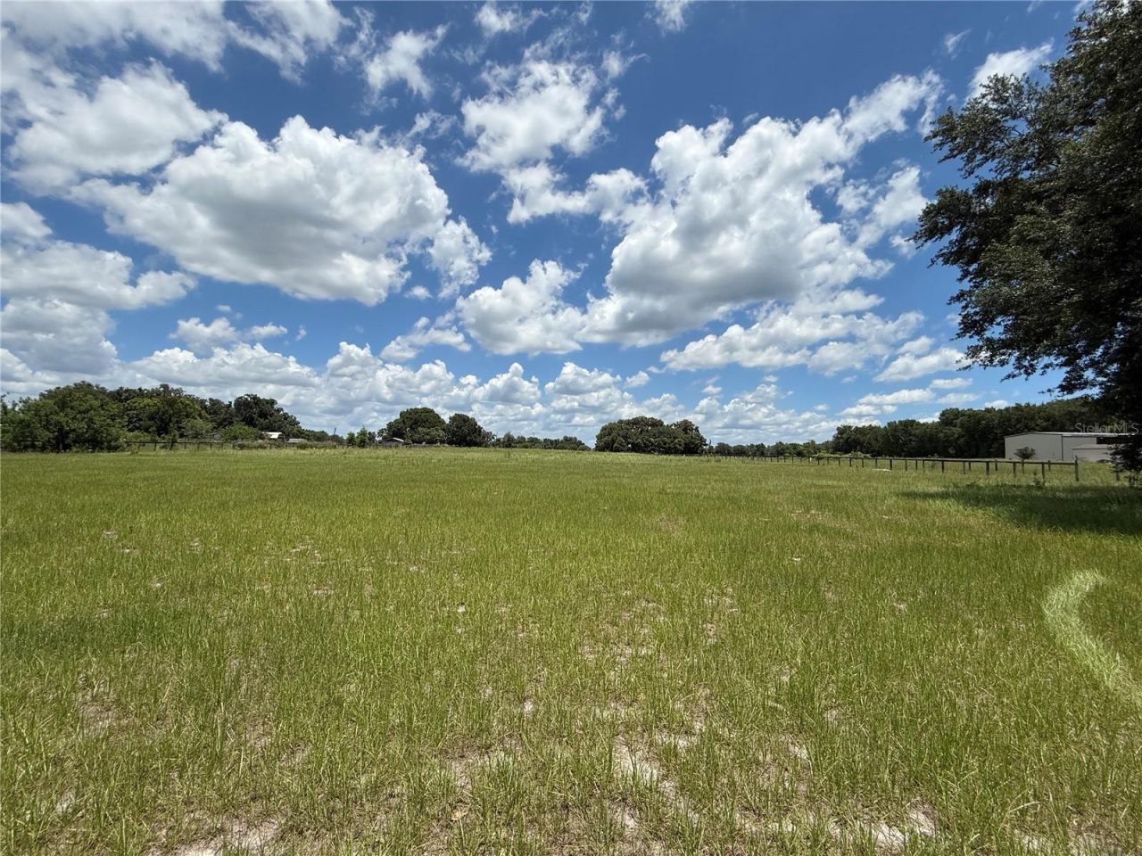 Se Sunset Harbor Road, Weirsdale, FL 32195 Photo