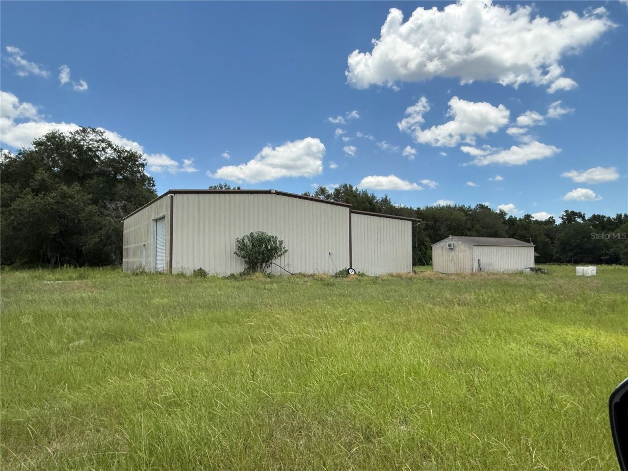 Se Sunset Harbor Road, Weirsdale, FL 32195 Photo