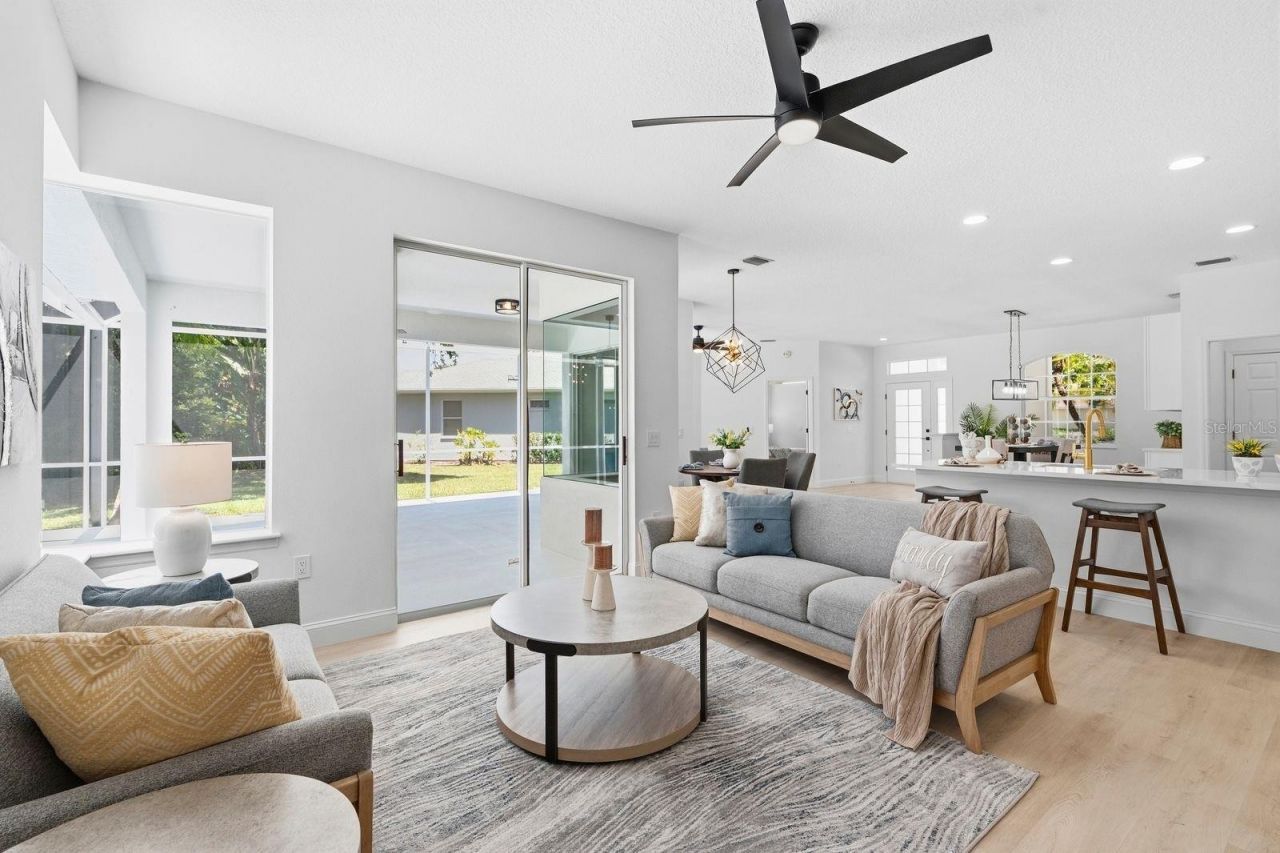 11701 Winding Woods Way, Lakewood Ranch, FL 34202 Photo