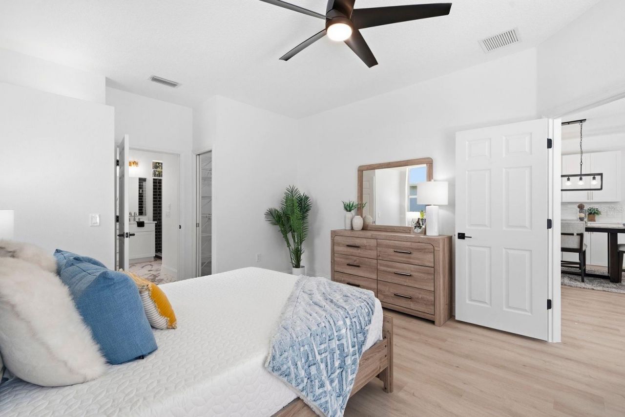 11701 Winding Woods Way, Lakewood Ranch, FL 34202 Photo
