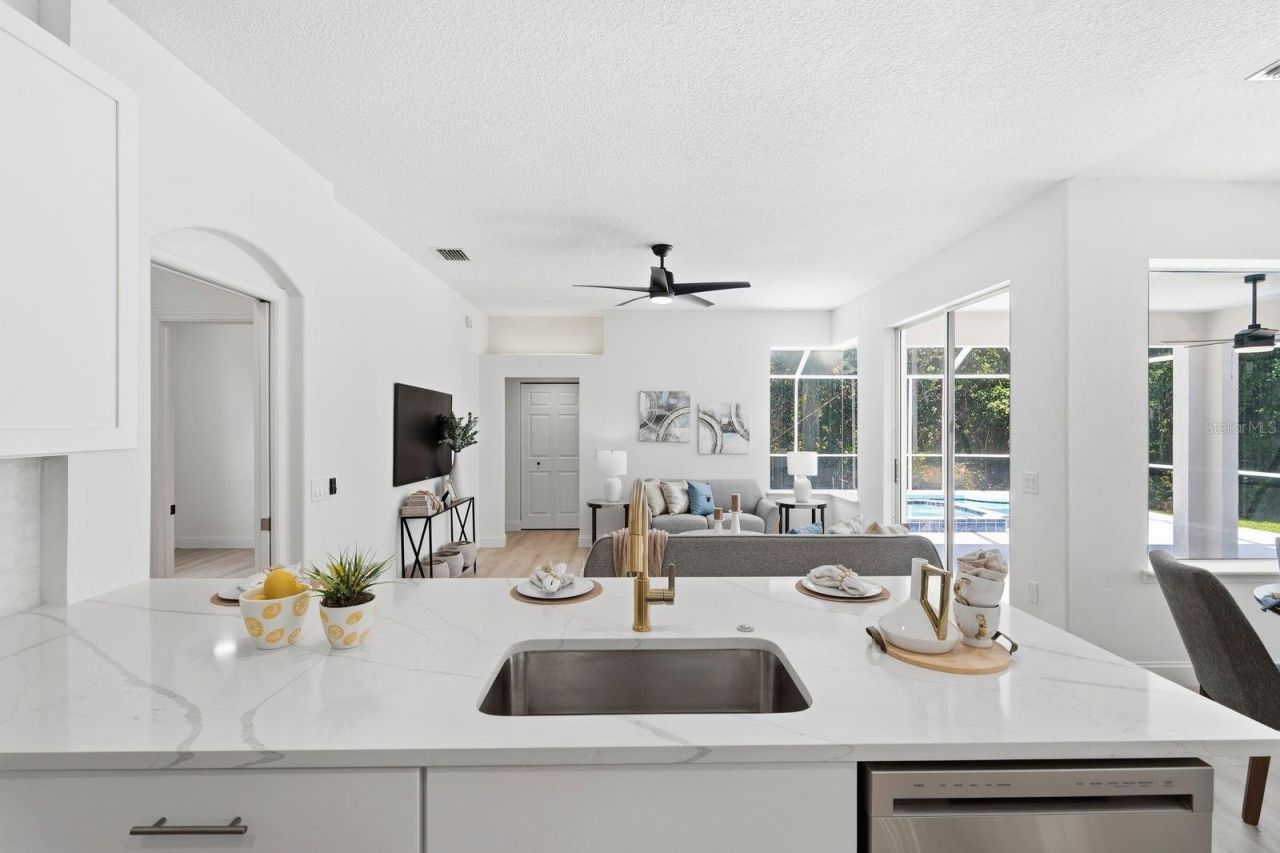 11701 Winding Woods Way, Lakewood Ranch, FL 34202 Photo