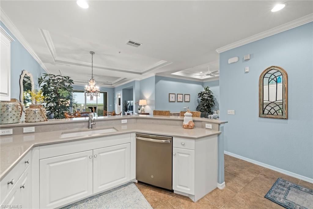 20071 Sanibel View Cir, Unit 301, Fort Myers, FL 33908 Photo