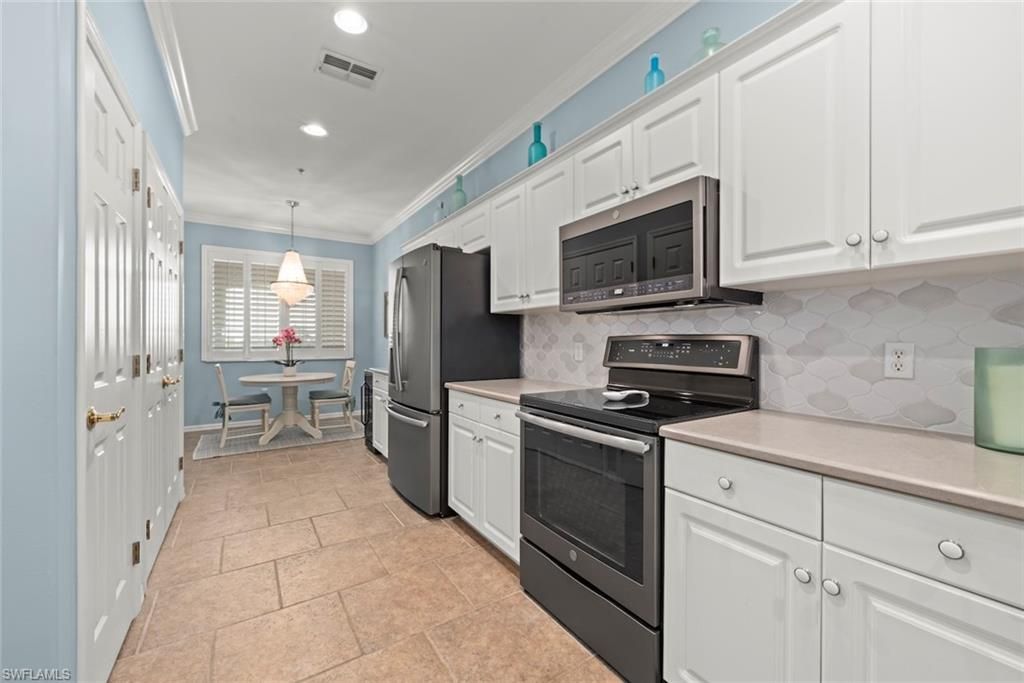 20071 Sanibel View Cir, Unit 301, Fort Myers, FL 33908 Photo