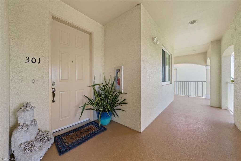 20071 Sanibel View Cir, Unit 301, Fort Myers, FL 33908 Photo