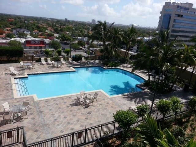 3232 SW 22nd Ter , Unit 910, Miami, FL 33145 Photo