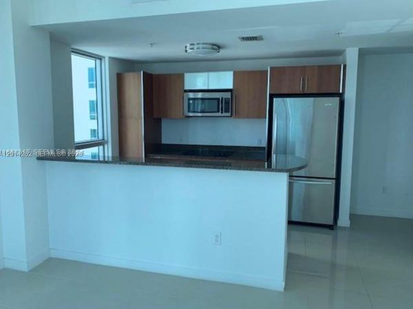 300 S Biscayne Blvd , Unit T-3701, Miami, FL 33131