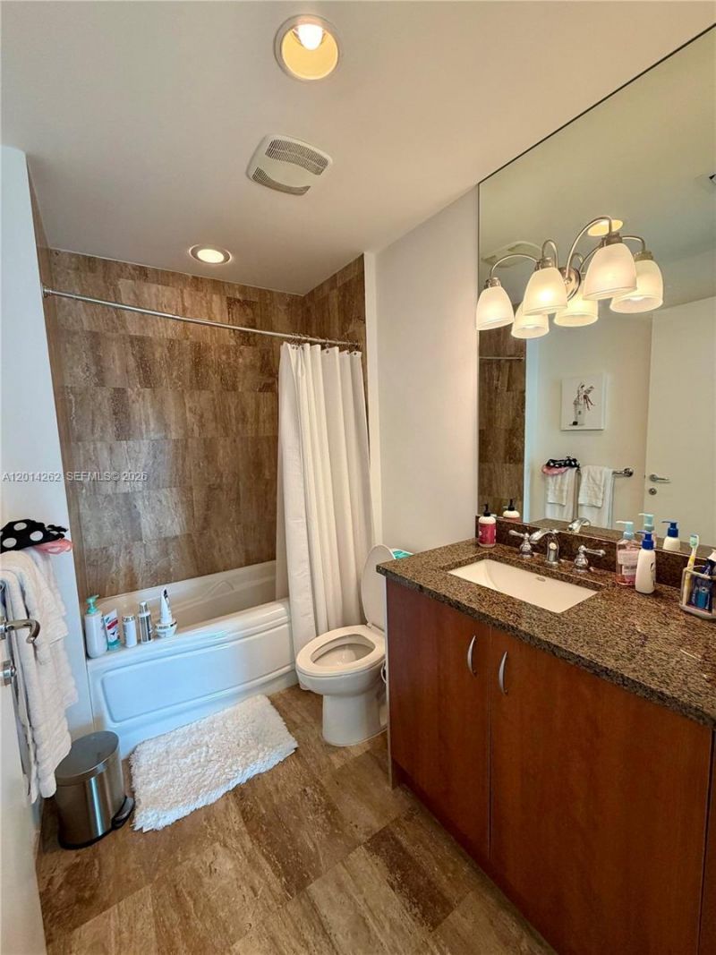 300 S Biscayne Blvd, Unit T-3701, Miami, FL 33131 Photo