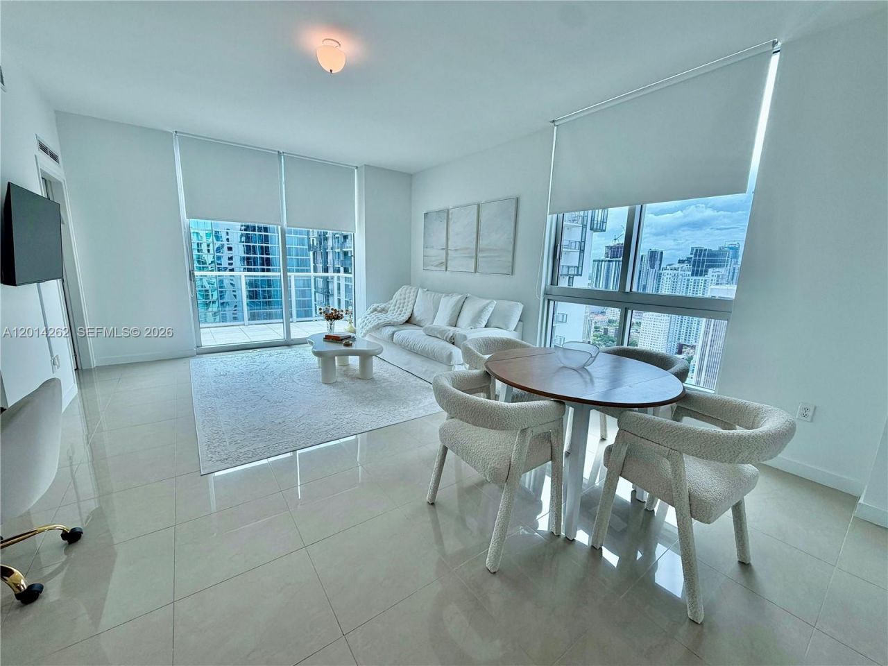 300 S Biscayne Blvd, Unit T-3701, Miami, FL 33131 Photo