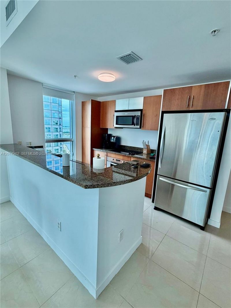 300 S Biscayne Blvd, Unit T-3701, Miami, FL 33131 Photo