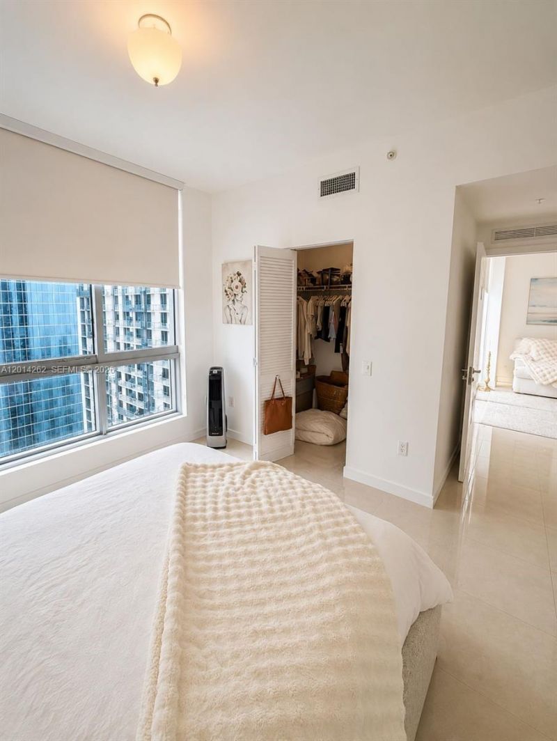 300 S Biscayne Blvd, Unit T-3701, Miami, FL 33131 Photo