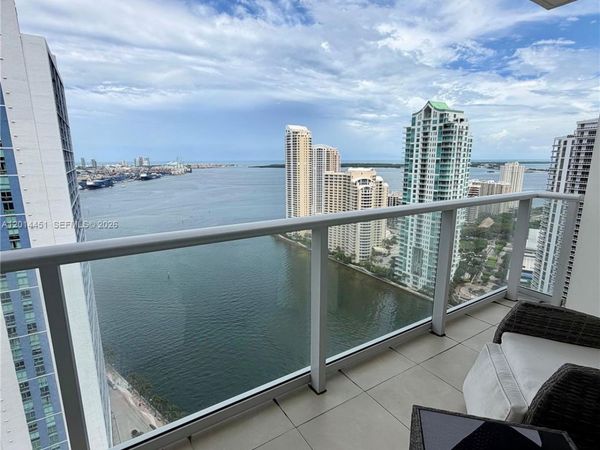 300 S Biscayne Blvd, Unit T-3212, Miami, FL 33131