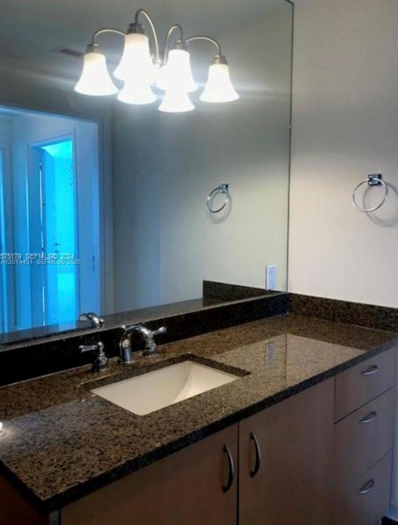 300 S Biscayne Blvd , Unit T-3212, Miami, FL 33131 Photo