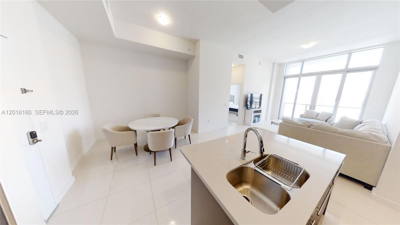 7825 NW 107th Ave , Unit 821, Doral, FL 33178 Photo