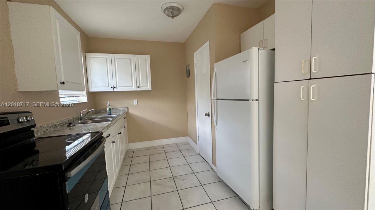 1701 NW 13th St , Fort Lauderdale, FL 33311 Photo