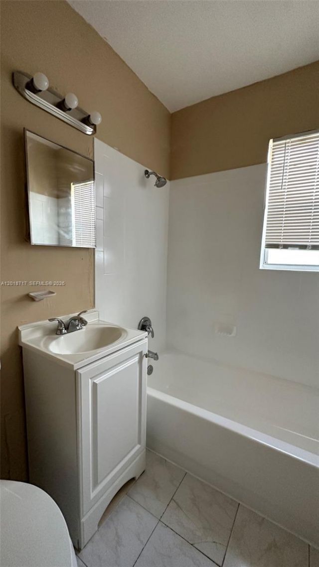1701 NW 13th St , Fort Lauderdale, FL 33311 Photo