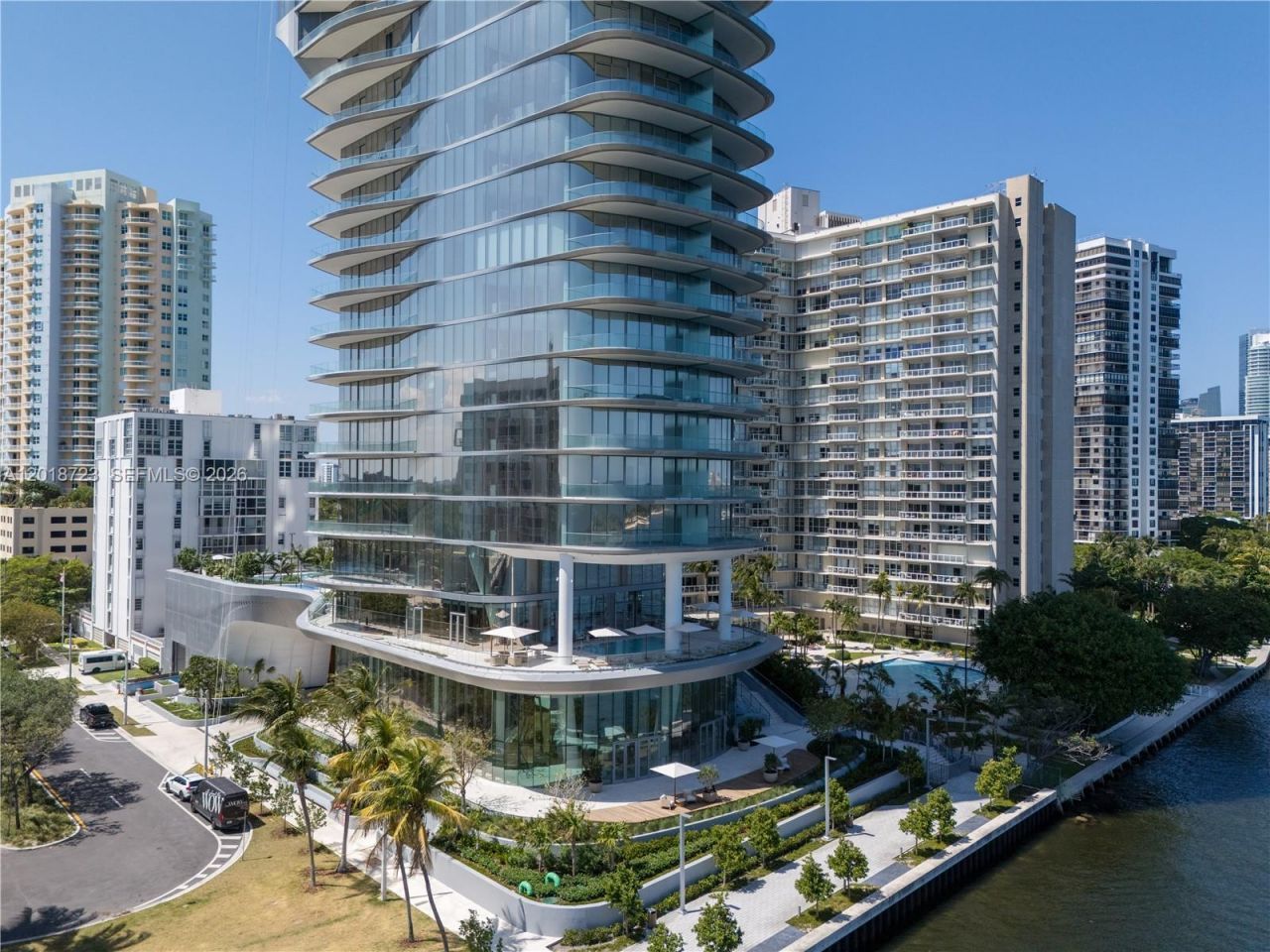 175 SE 25 Rd , Unit 804, Miami, FL 33129 Photo