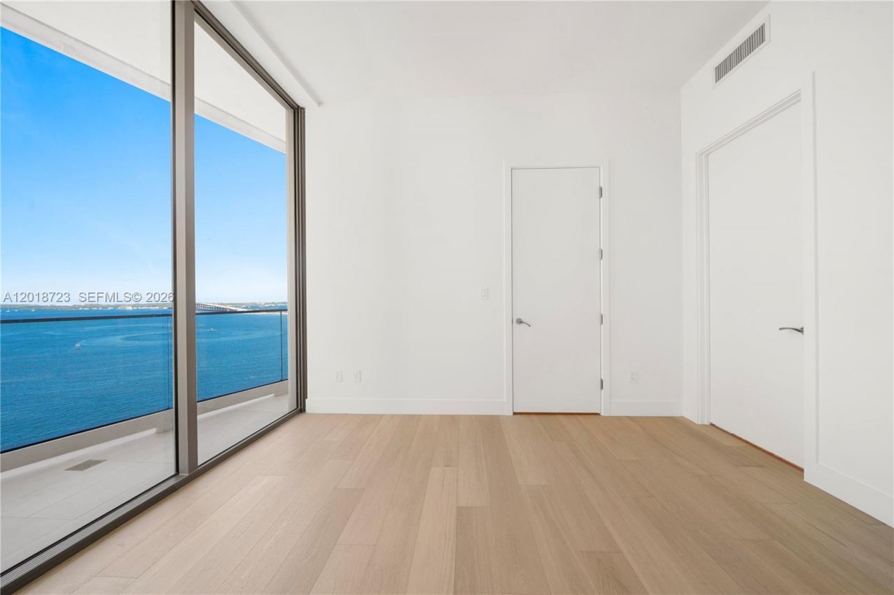 175 SE 25 Rd , Unit 804, Miami, FL 33129 Photo