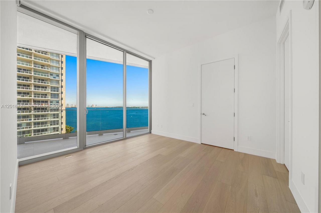 175 SE 25 Rd , Unit 804, Miami, FL 33129 Photo