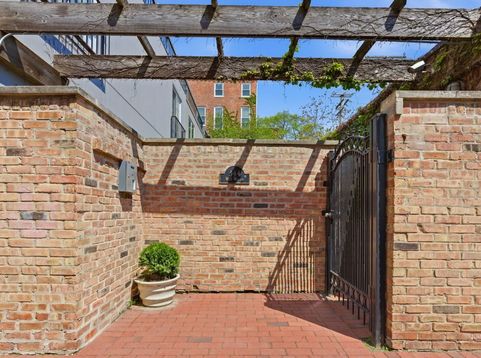 Main Photo