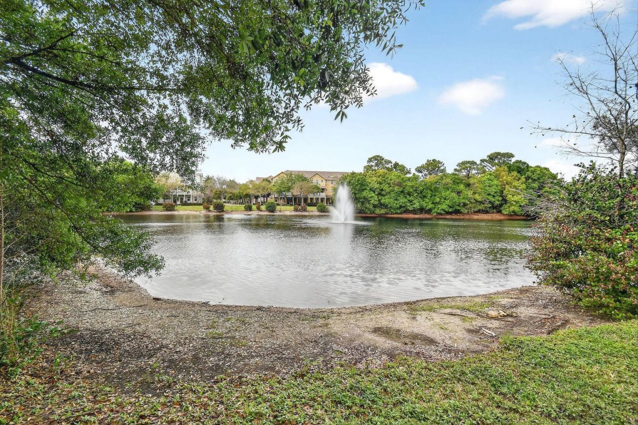 105 E Pigeon Plum Drive, Unit 103, Jupiter, FL 33458 Photo