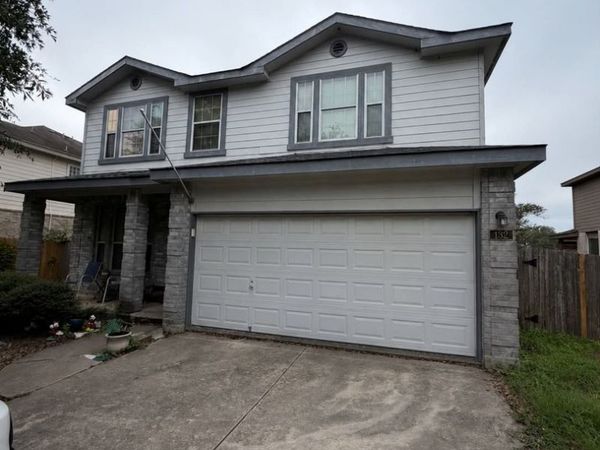 132 WHITNEY WAY, Cibolo, TX 78108