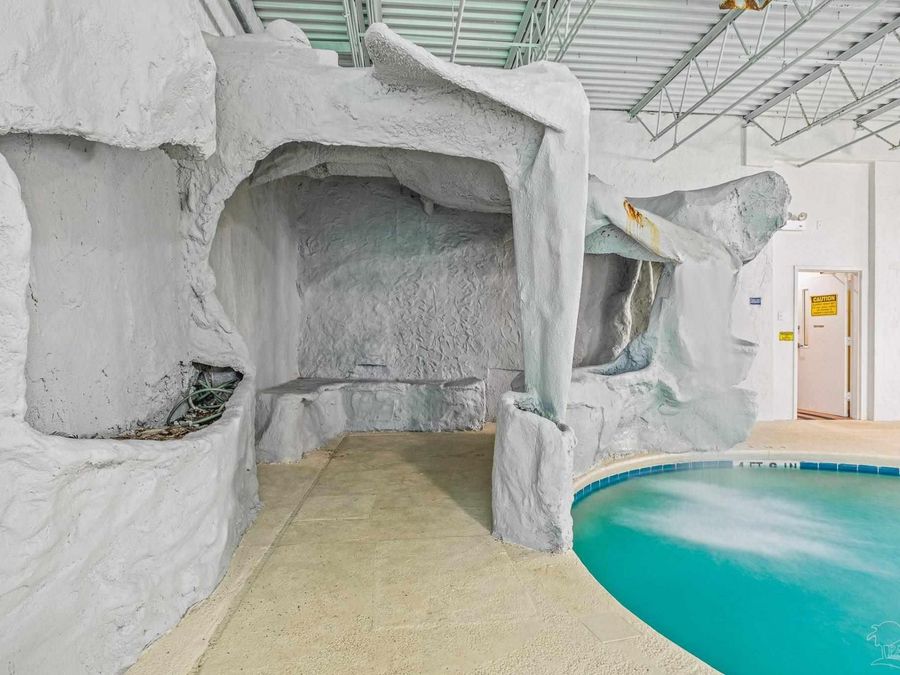 Property Image 38