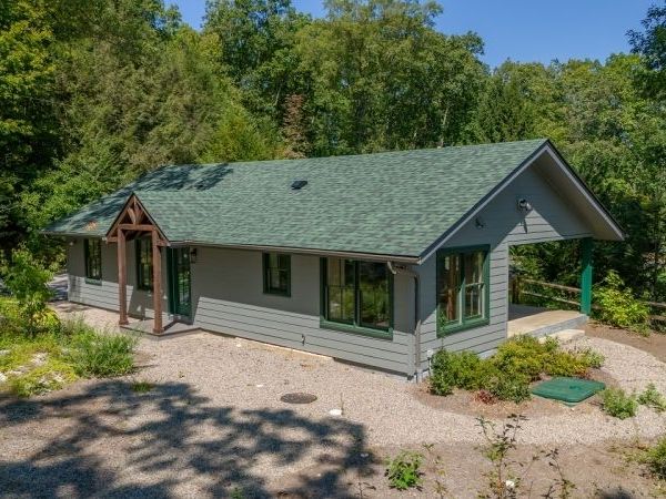 232 W Shore Dr, Hardyston, NJ 07827
