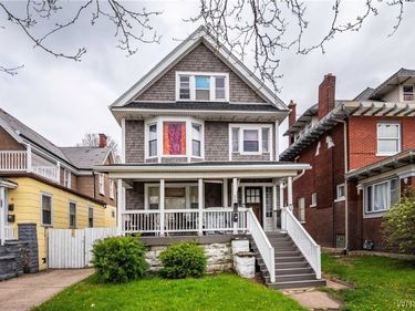 260 Humboldt Parkway, Buffalo, NY 14214