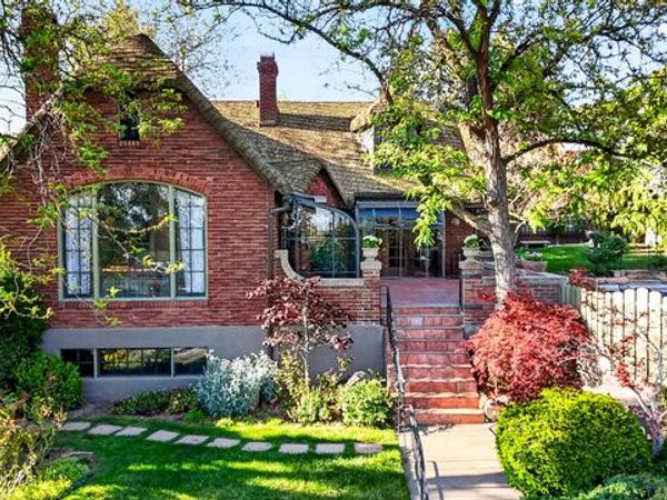527 E 11TH AVE N, Salt Lake City, UT 84103