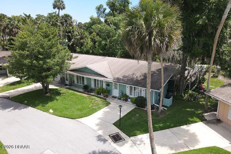 23 Country Club Drive, Unit A, New Smyrna Beach, FL 32168 Photo