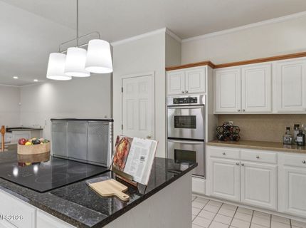 2295 Manzanita Lane, Reno, NV 89509 Photo