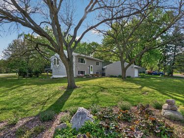 11501 Red Fox Drive, Maple Grove, MN 55369