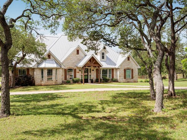 103 Horseshoe DR, Dripping Springs, TX 78620