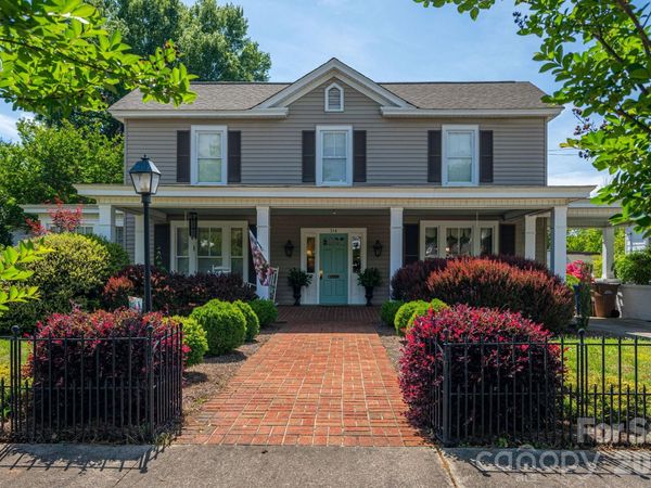 314 S Cedar Street , Lincolnton, NC 28092