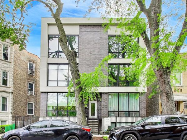 2733 W Hirsch Street , Unit 2W, Chicago, IL 60622