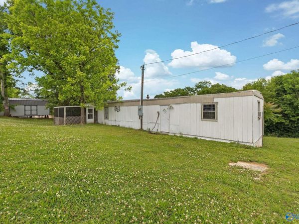 1904 Williamson Street, Guntersville, AL 35976