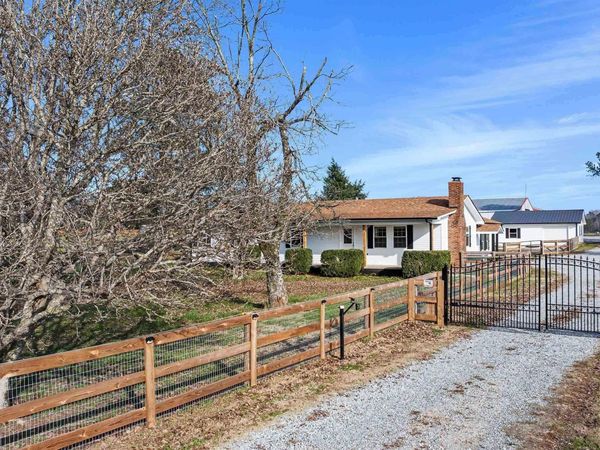 21528 Edgewood Road, Athens, AL 35614