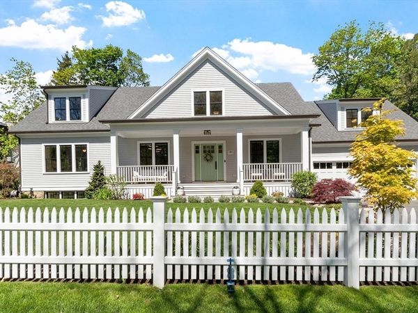 180 Laurel Street, Concord, MA 01742